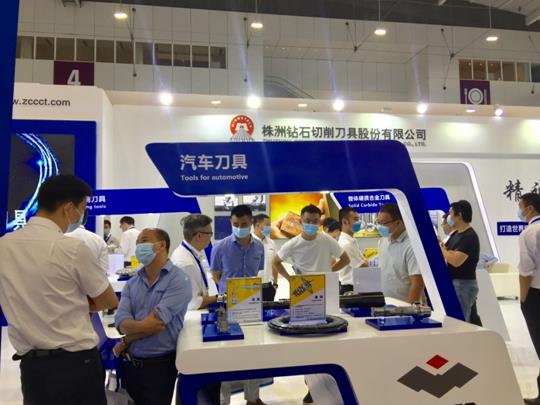 智博足球官网入口1919hrceluebbs