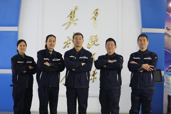 智博足球官网入口1919hrceluebbs