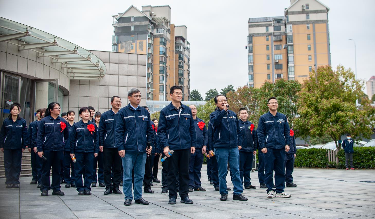 智博足球官网入口1919hrceluebbs