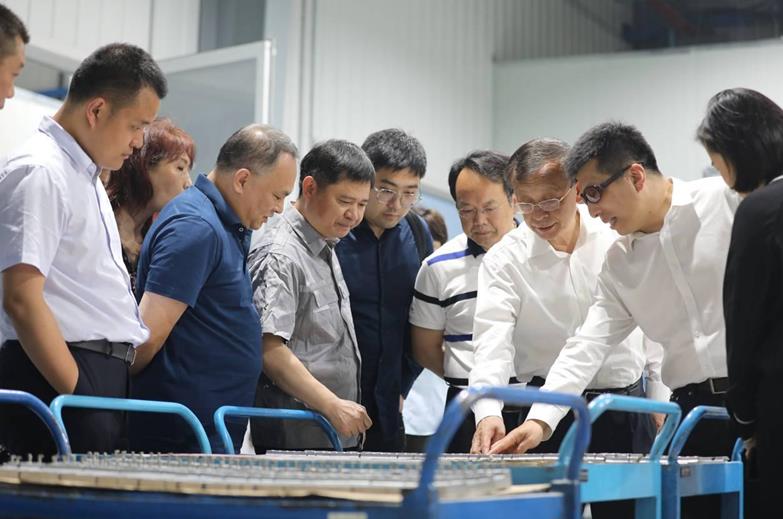 智博足球官网入口1919hrceluebbs