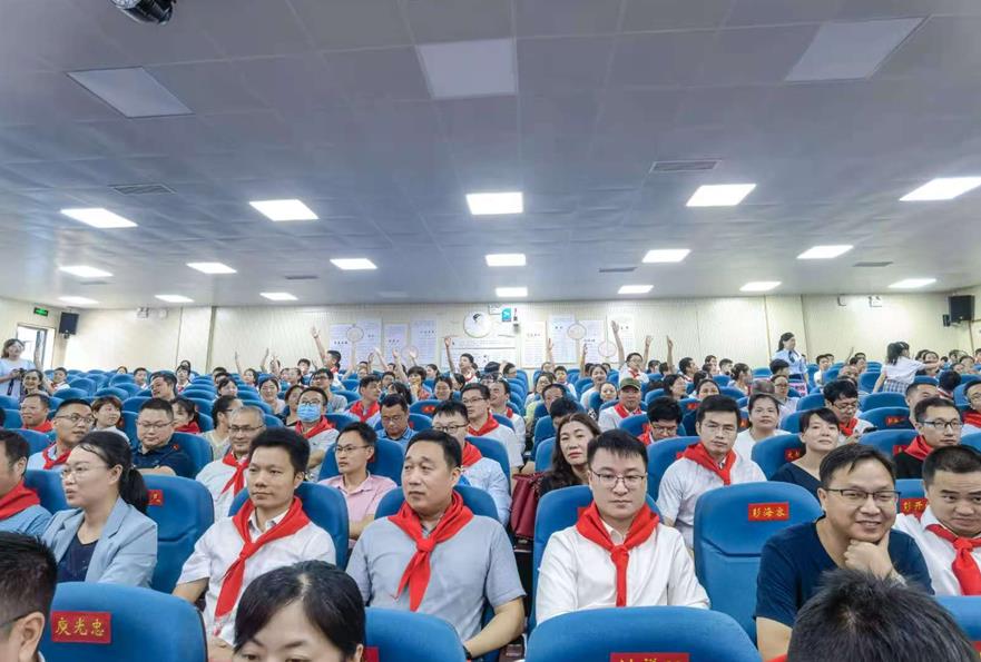 智博足球官网入口1919hrceluebbs