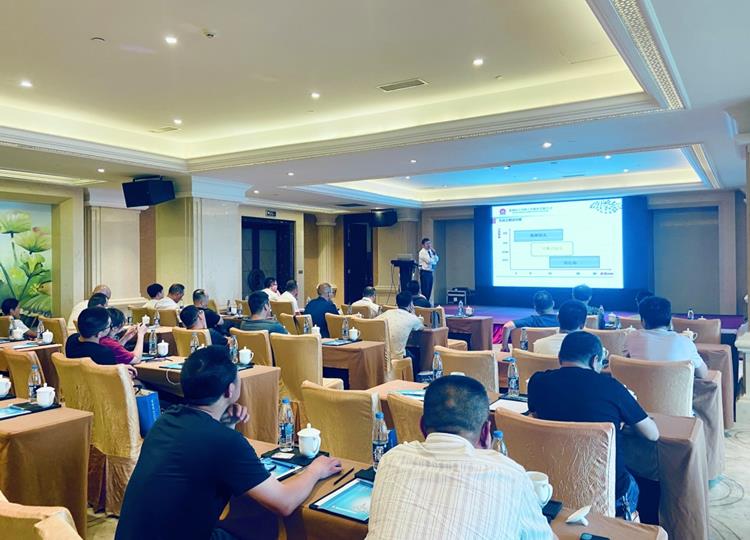 智博足球官网入口1919hrceluebbs