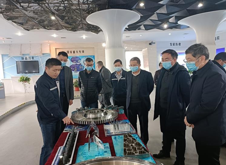 智博足球官网入口1919hrceluebbs