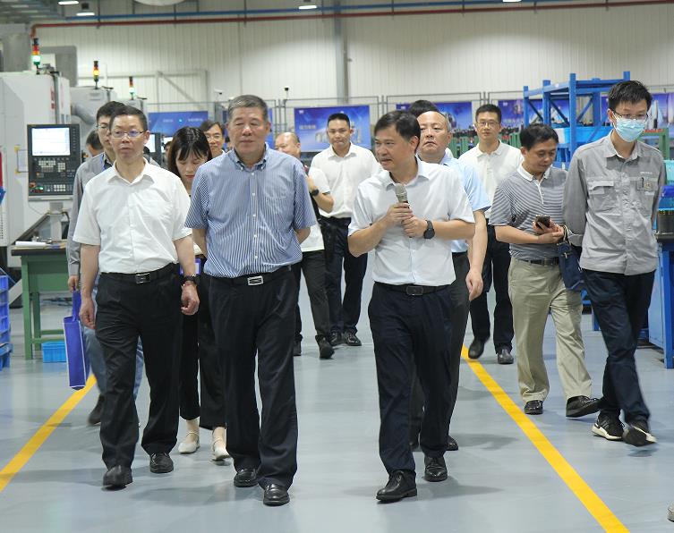 智博足球官网入口1919hrceluebbs