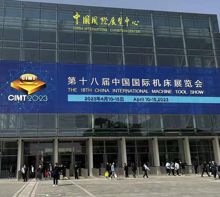 智博足球官网入口1919hrceluebbs